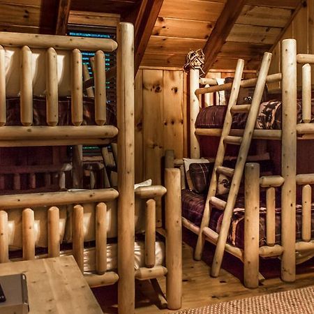 Hatfield Hideaway Pigeon Forge Kültér fotó